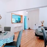 House Konstantinos * אגיוס גיורגיוס
