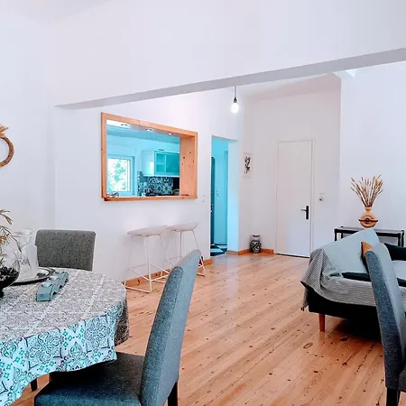 House Konstantinos * Άγιος Γεώργιος