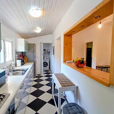 House Konstantinos