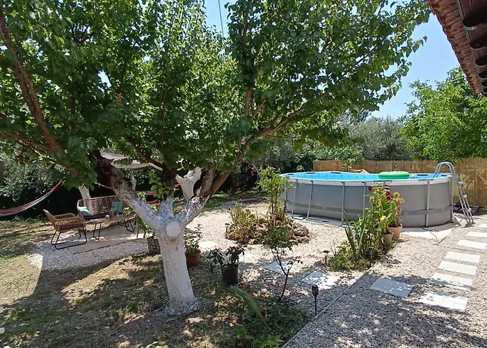 House Konstantinos Ájosz Jeórjosz