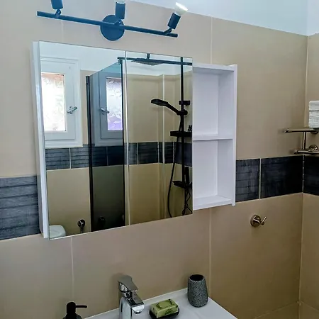 Feriehus House Konstantinos Agios Georgios (Corfu)